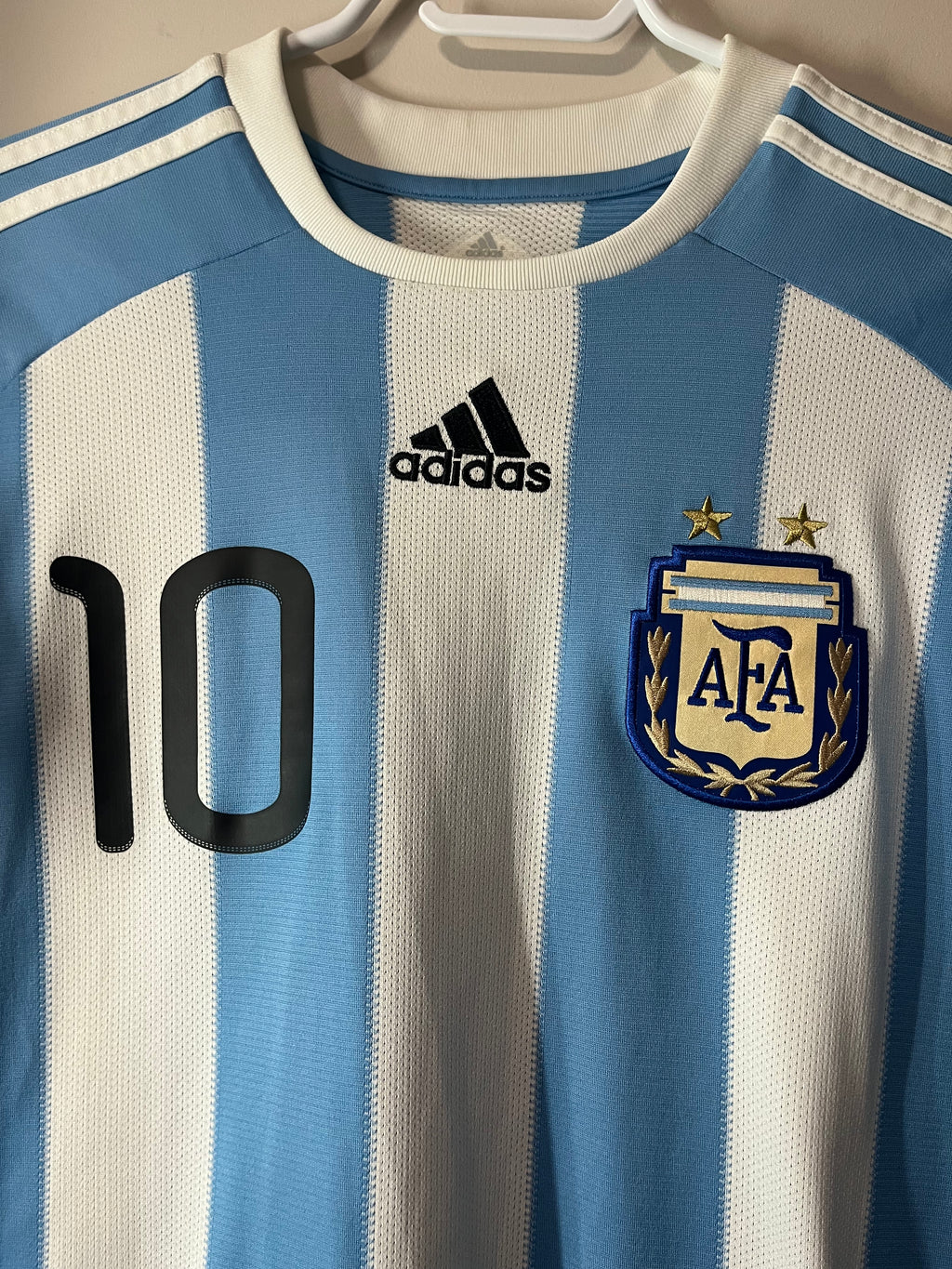 Argentina 2010 Home Jersey Messi - YXL (S)