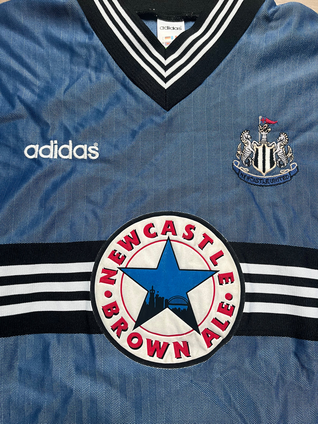 Newcastle 95/96 Away - L
