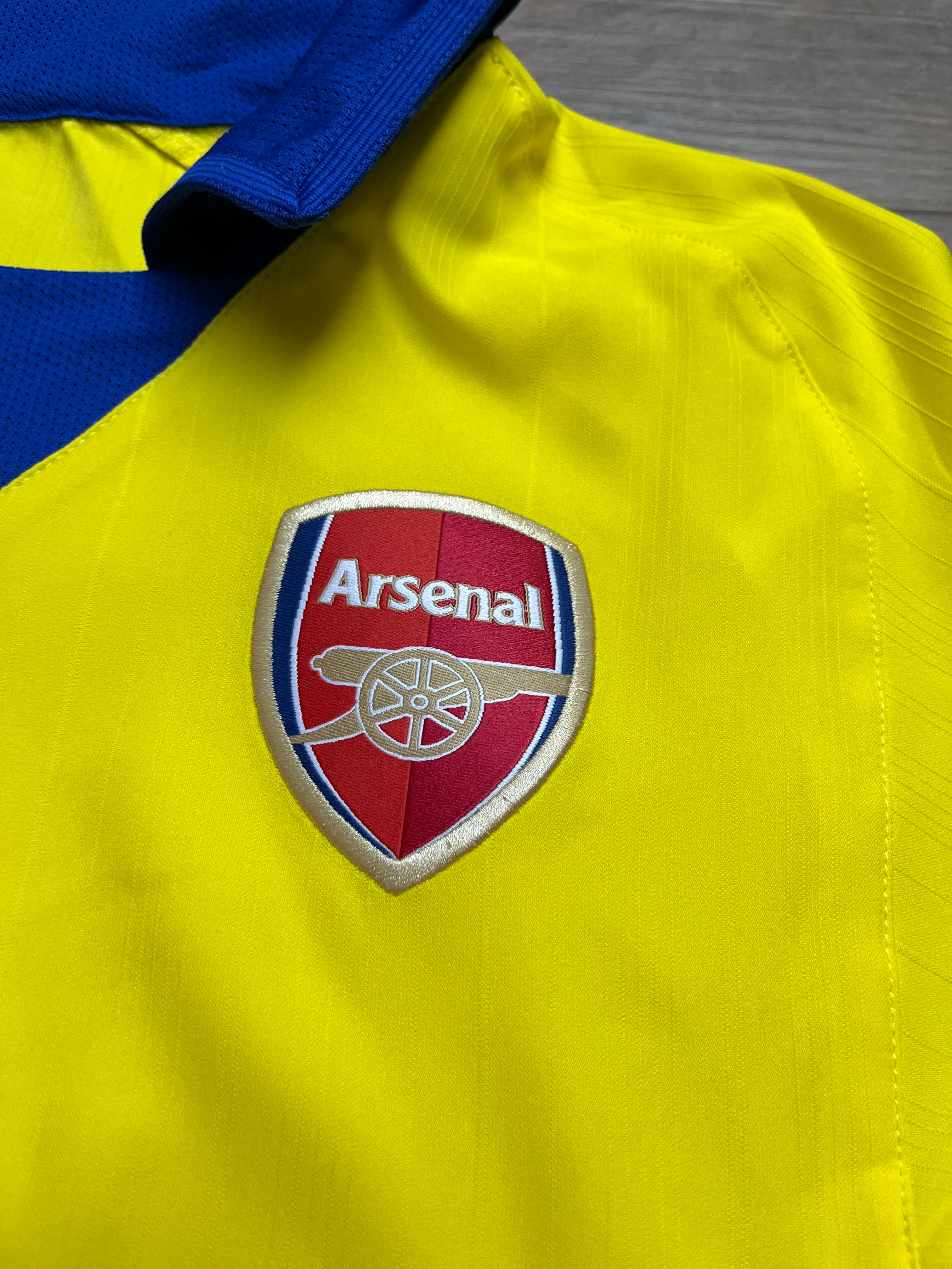 BNWT Arsenal 03/04 Away Jersey - S