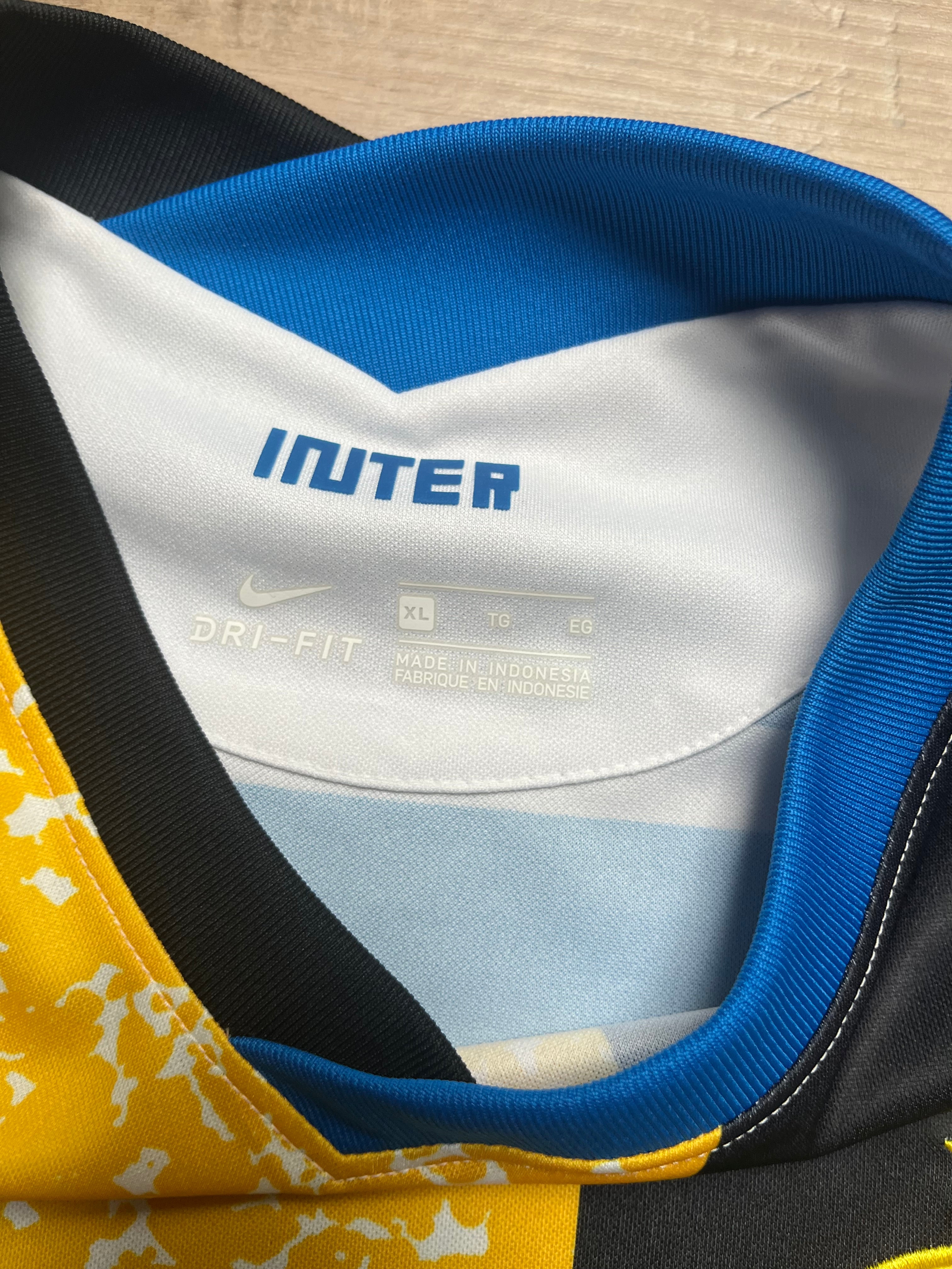Inter Milan 20/21 Fourth Jersey - XL