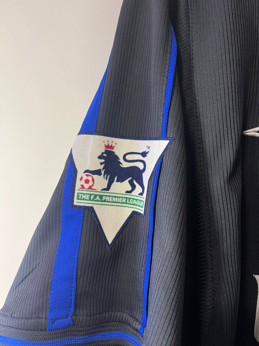 Chelsea 02/03 Away Jersey Zola - XL