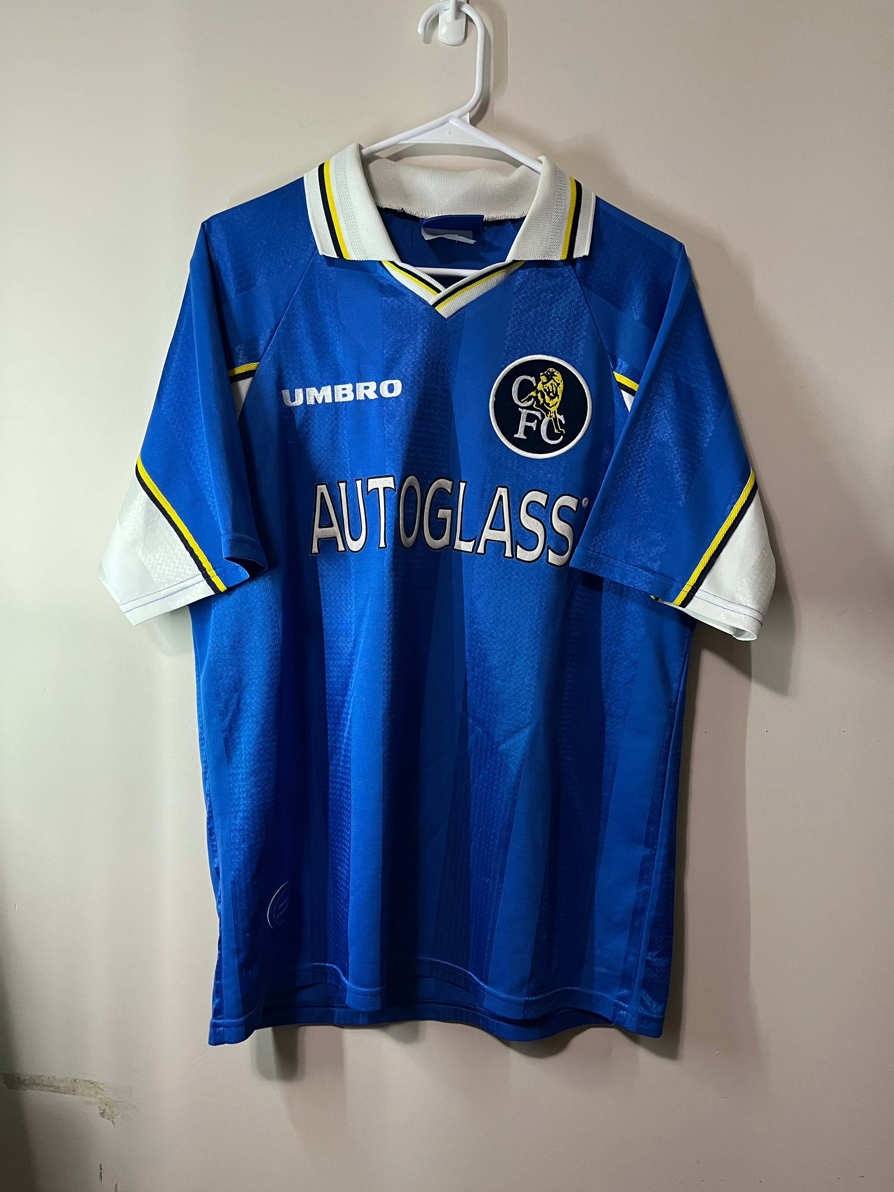 Chelsea 1997/99 Home #25 Zola Jersey - L