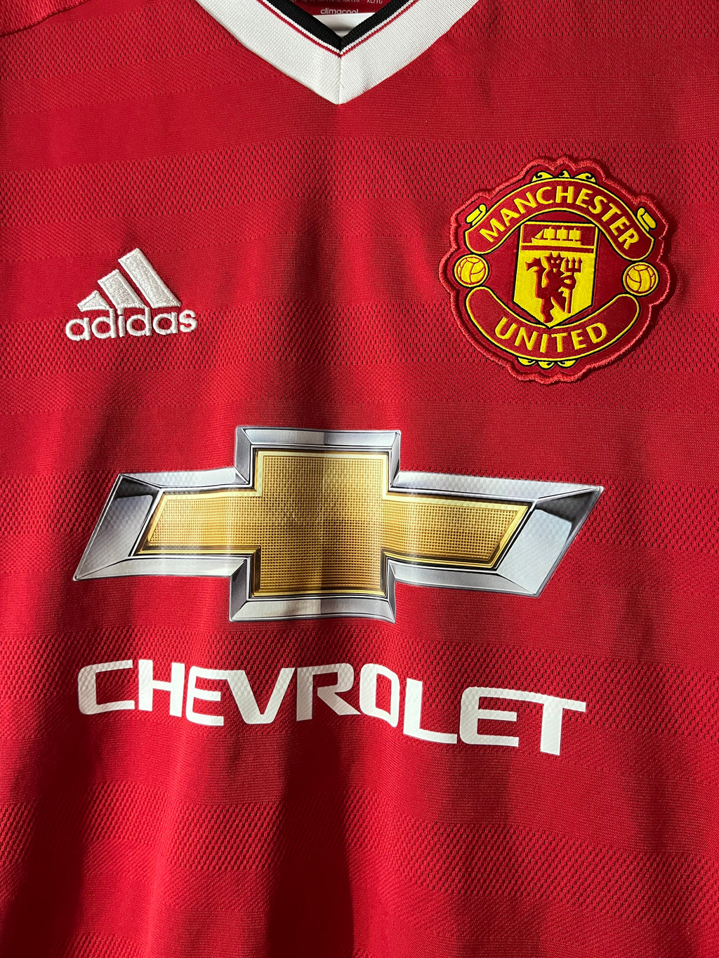 Manchester United 15/16 Jersey Martial - YXL (S)