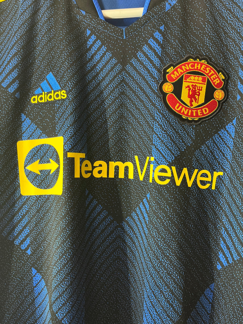 Manchester United 22/23 Third Jersey - M