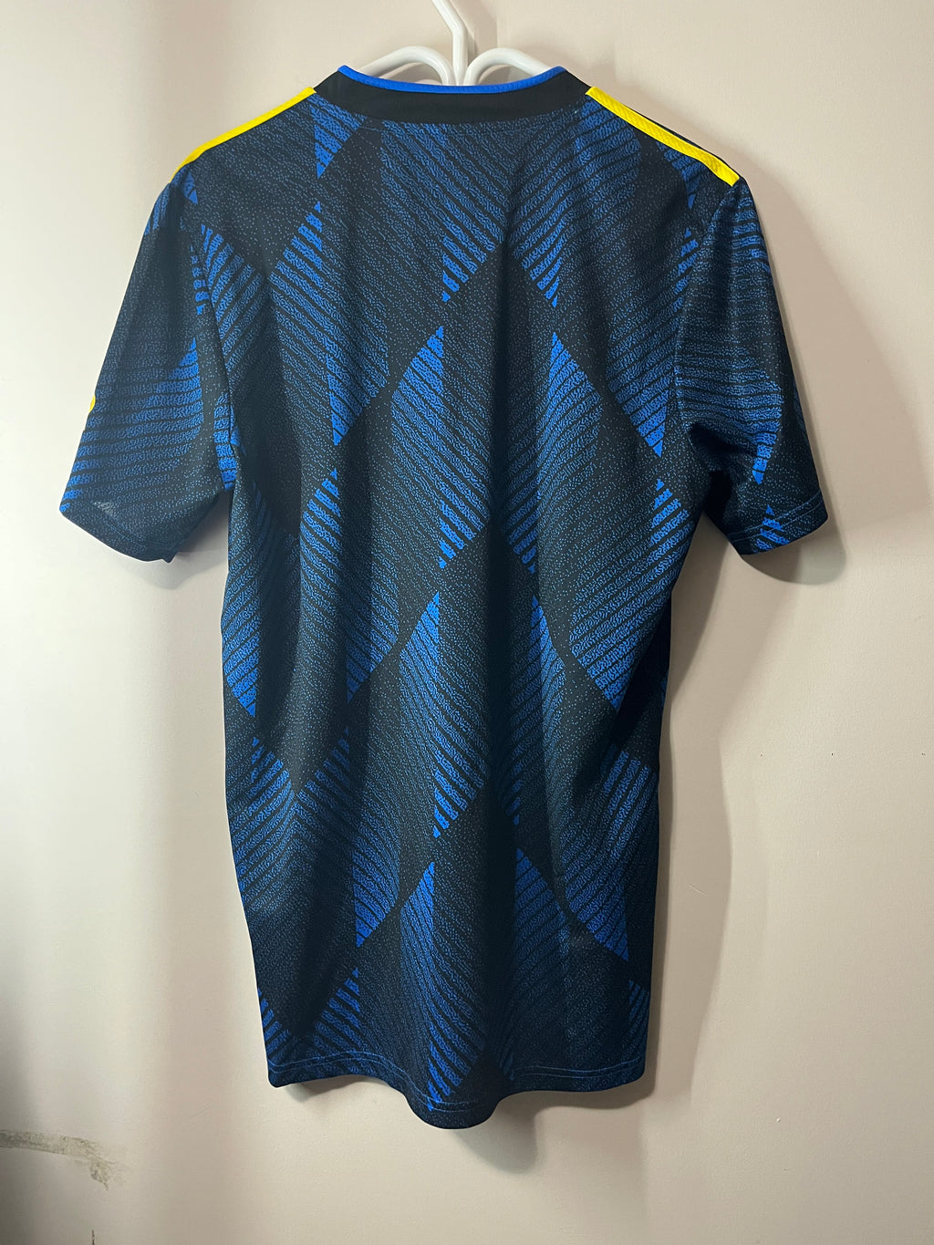 Manchester United 22/23 Third Jersey - M