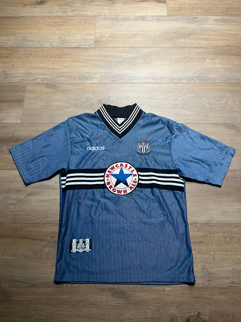 Newcastle 95/96 Away - L