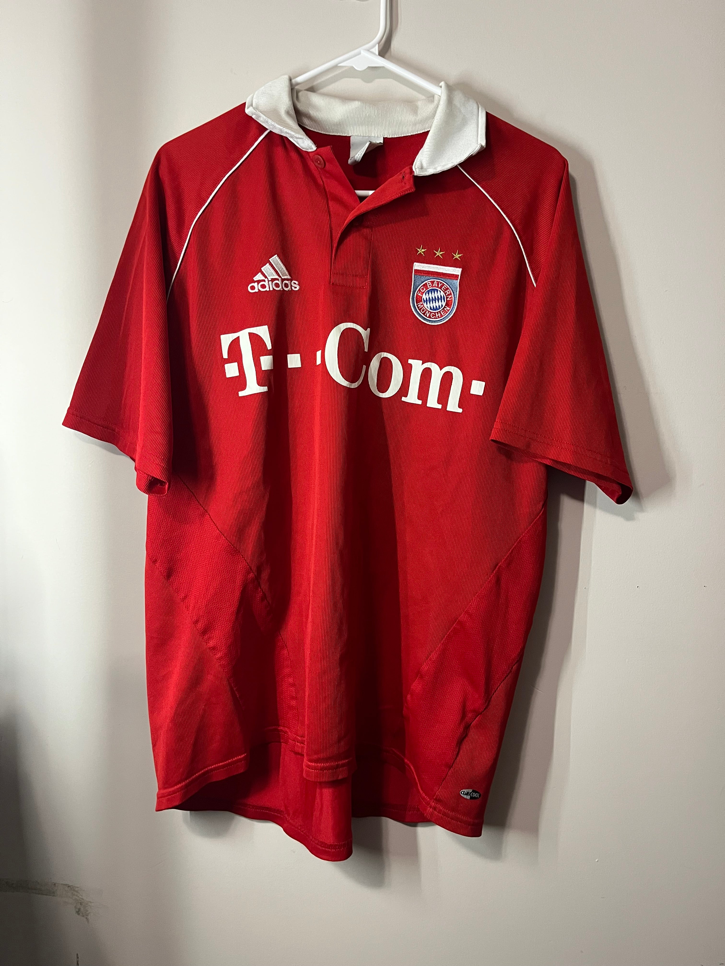Bayern Munich 05/06 Home Jersey - M