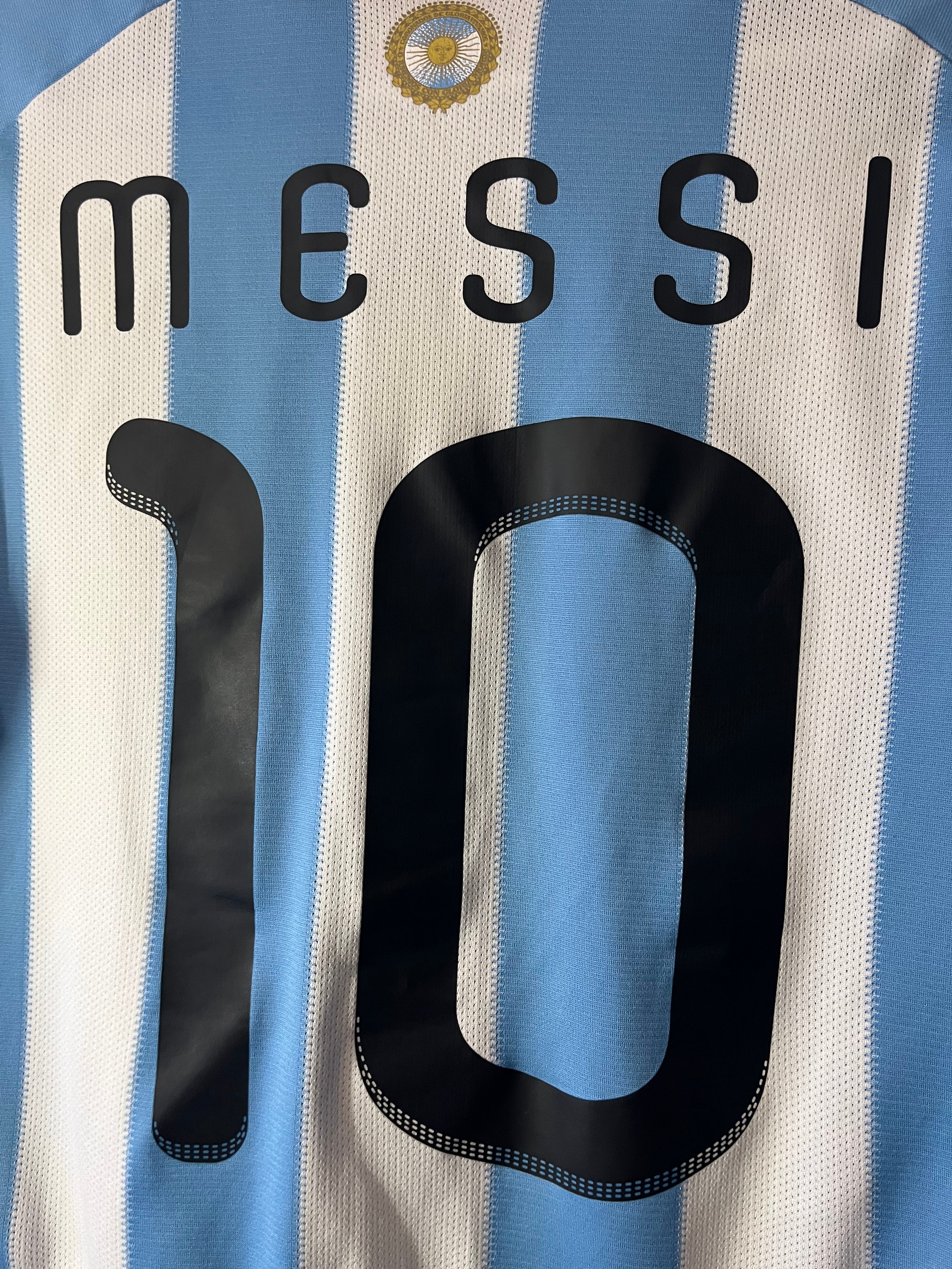 Argentina 2010 Home Jersey Messi - YXL (S)