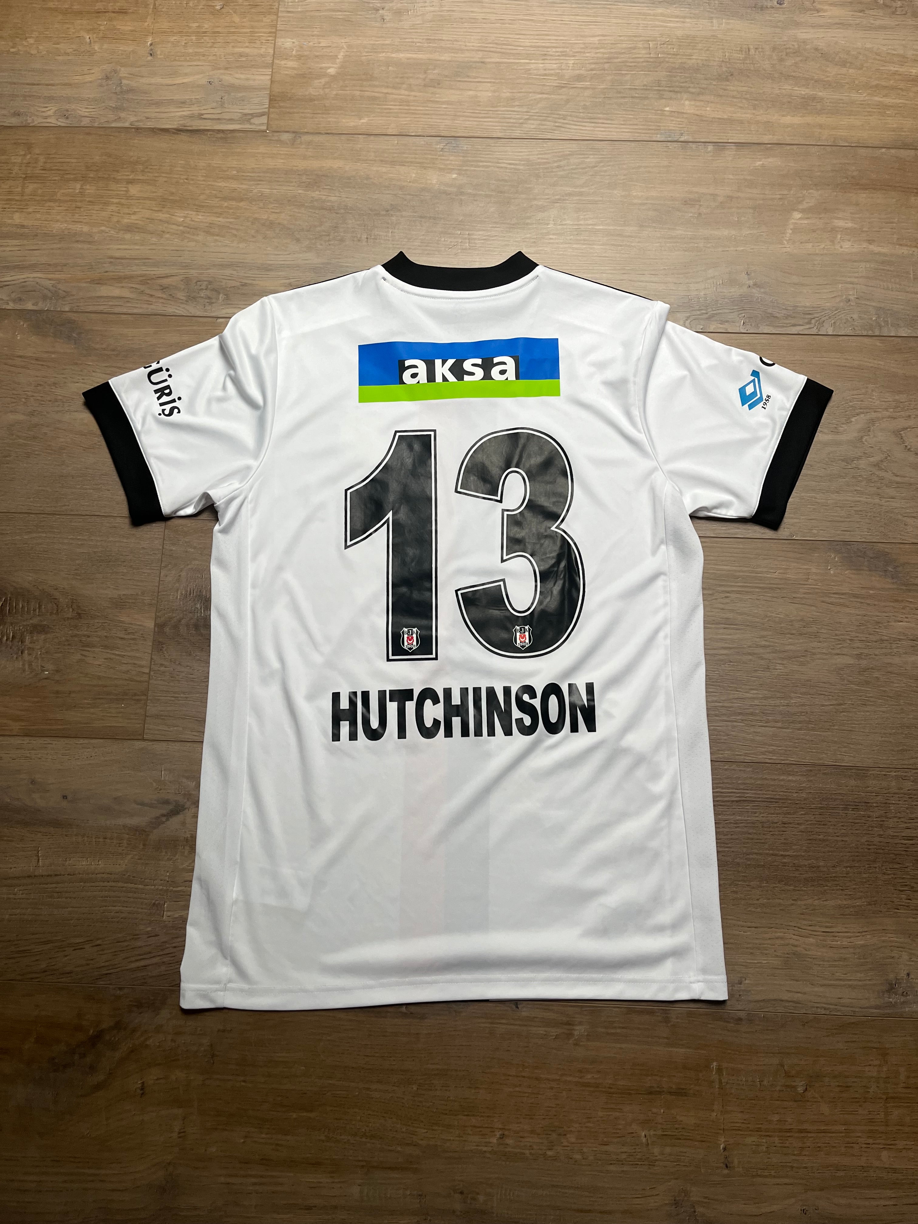 Besiktas 21/22 Home Jersey Hutchinson - M