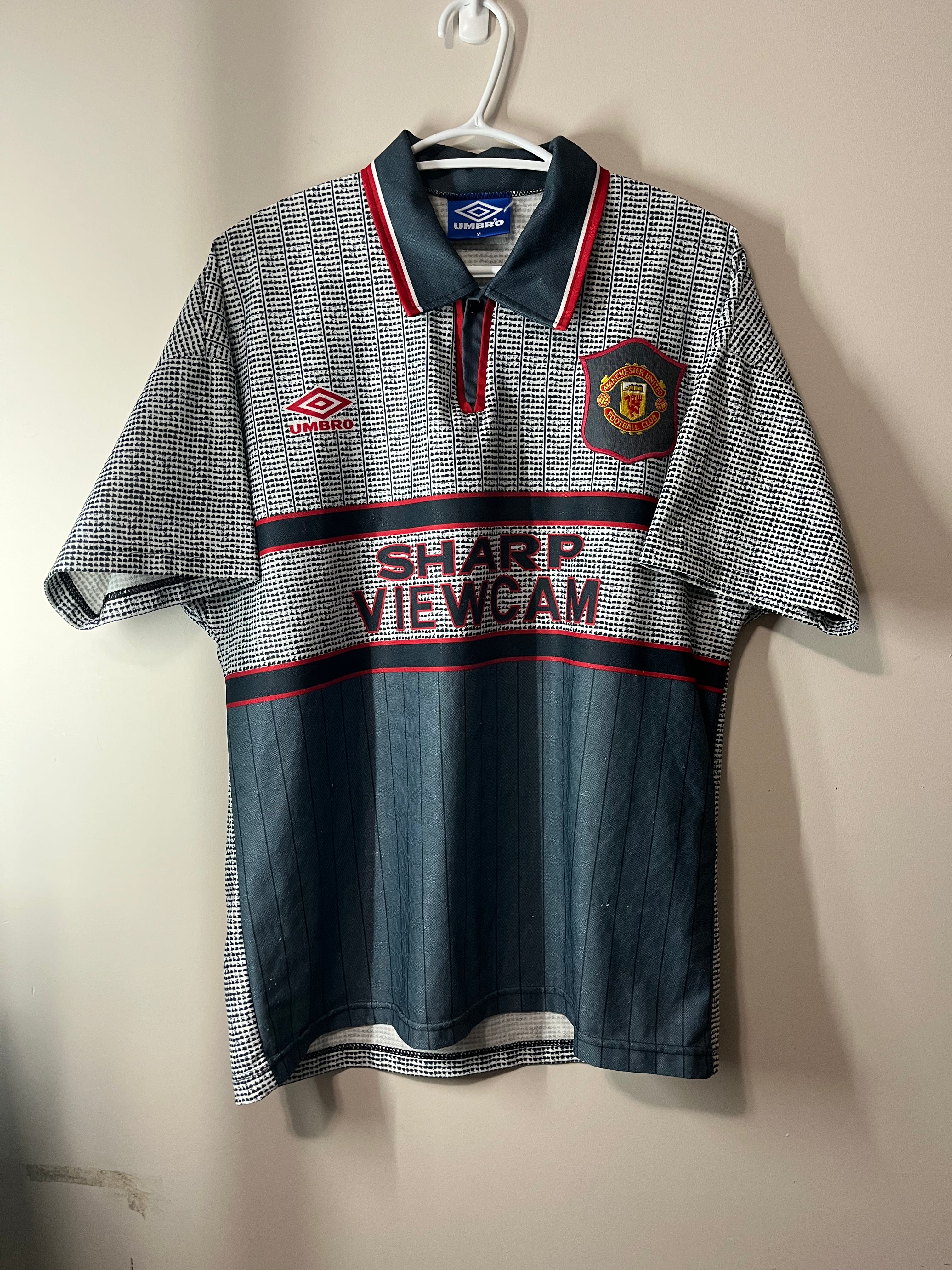 Manchester United 95/96 Away - M